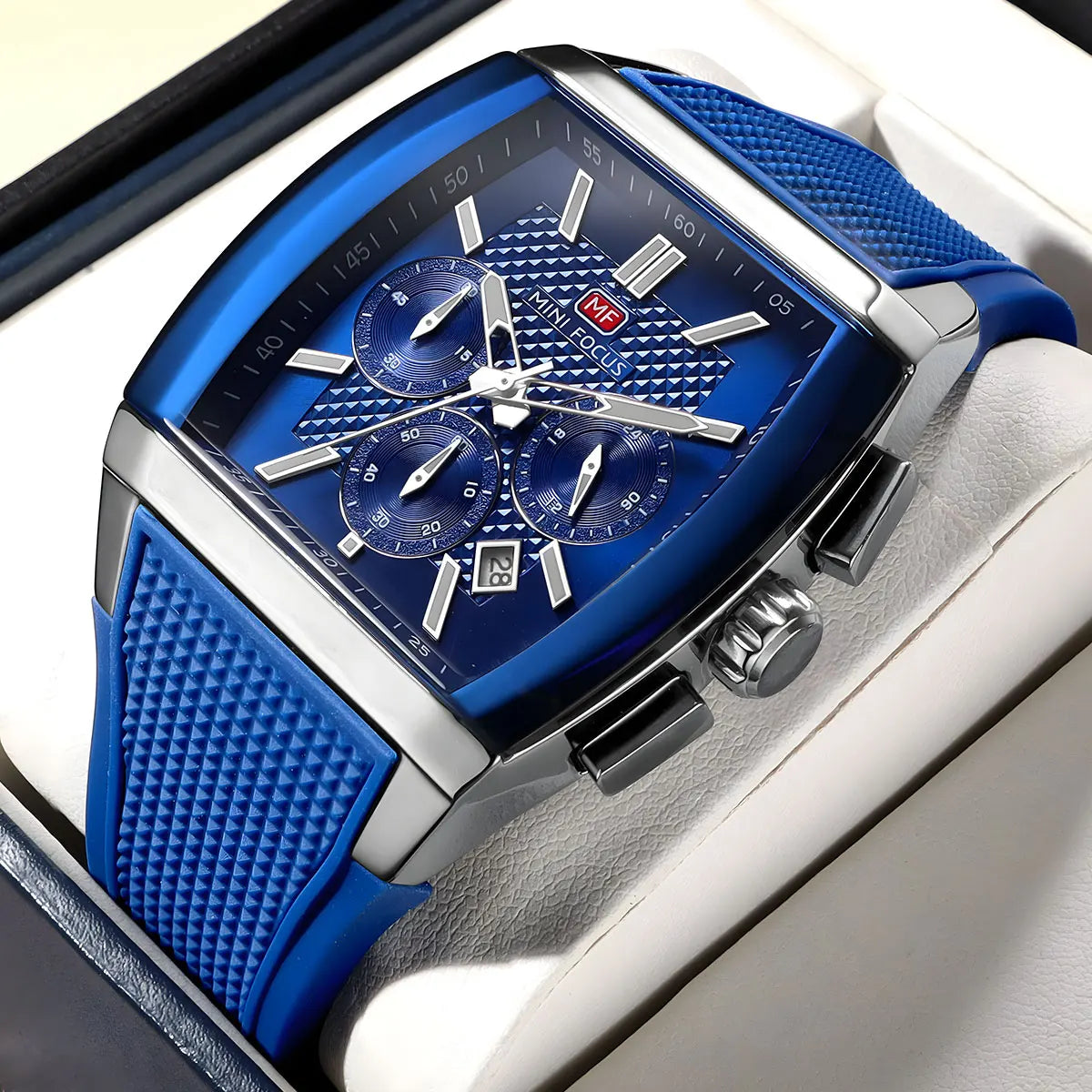 Centrios Quartz Chronograph, 41mm