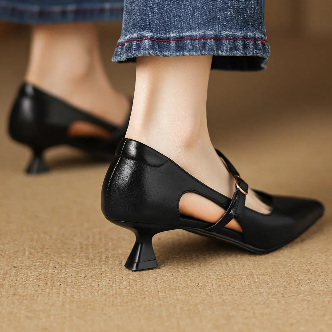 Vivienne Leather Mary Jane Pump
