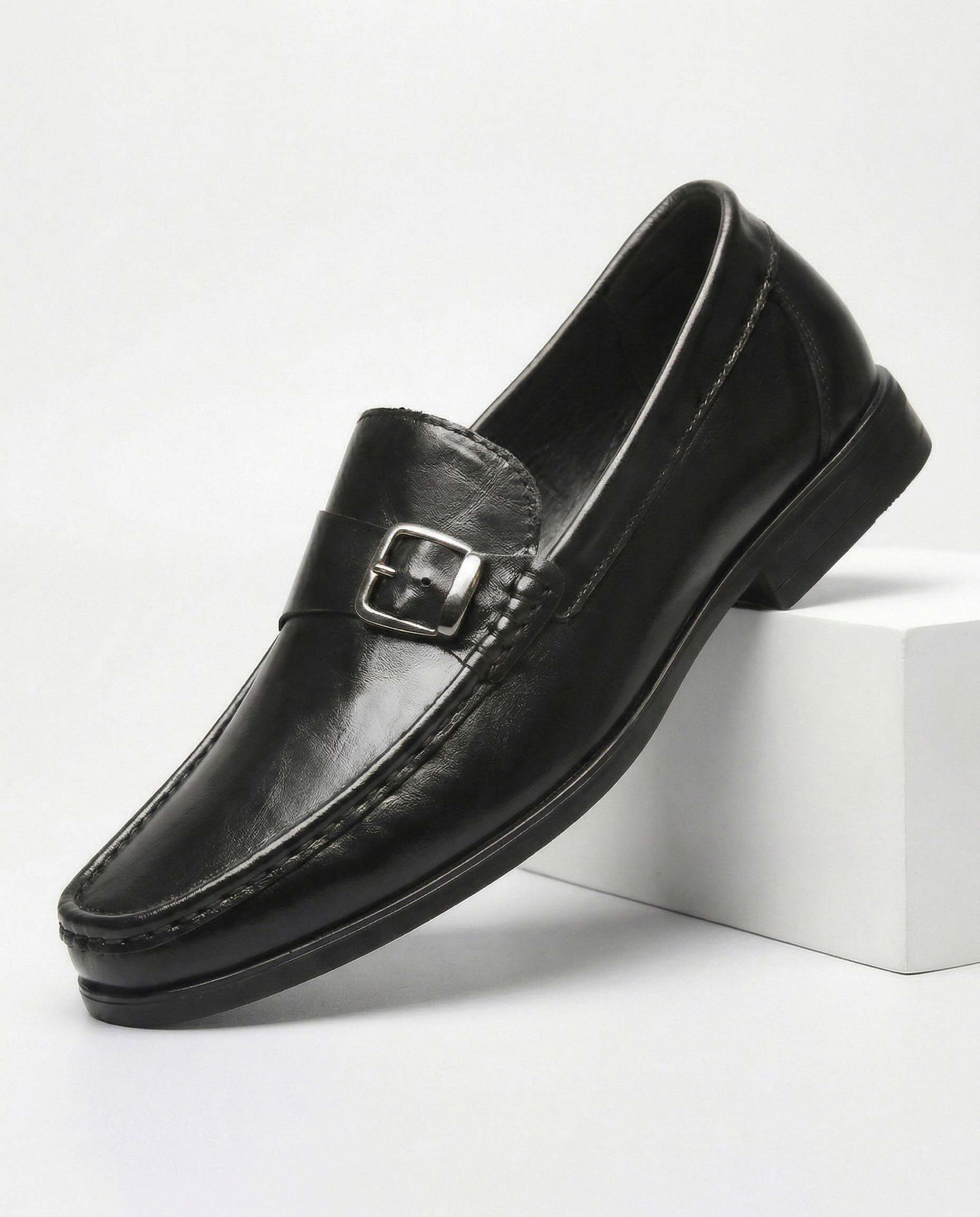 Cassian Leather Loafer