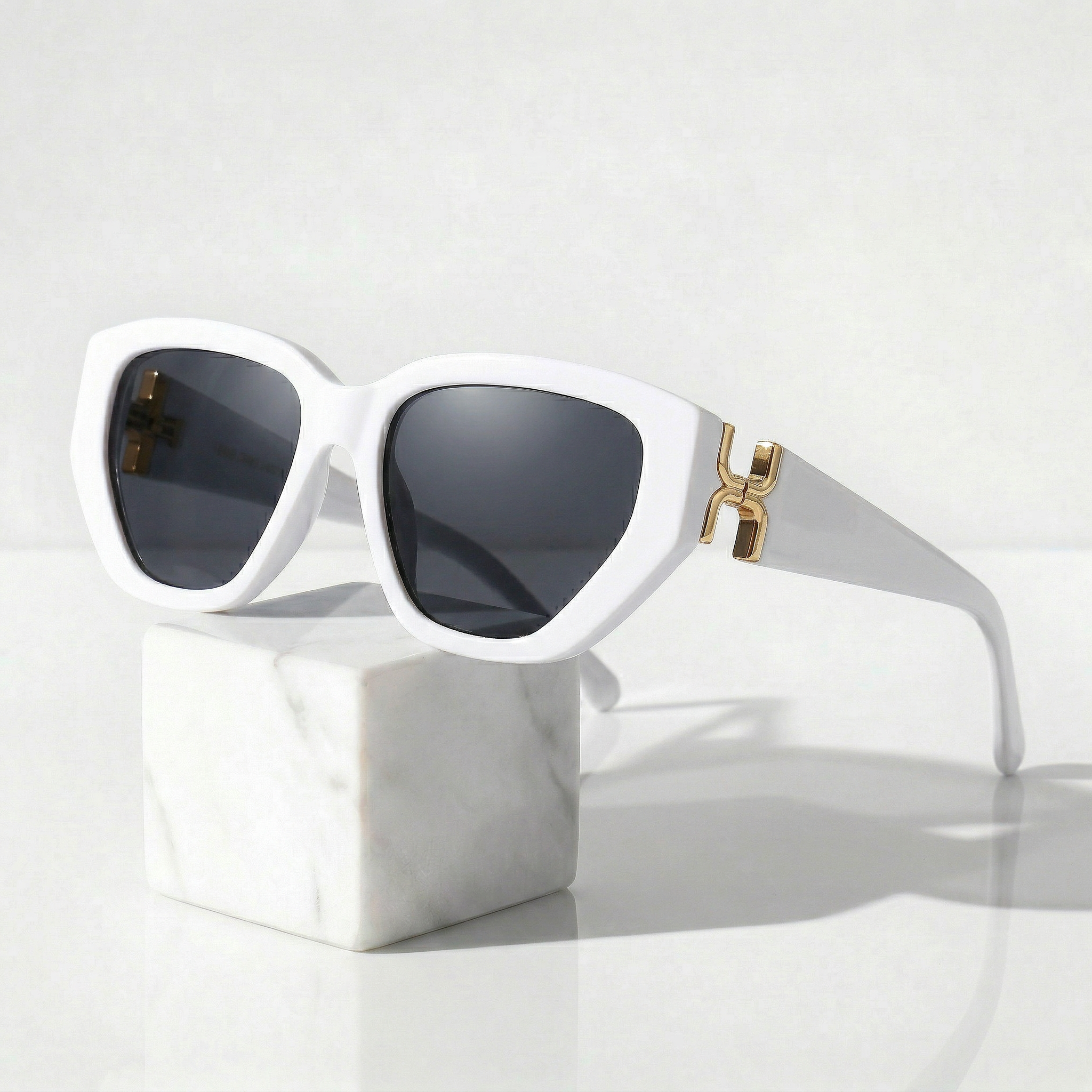 Zekira Sunglasses