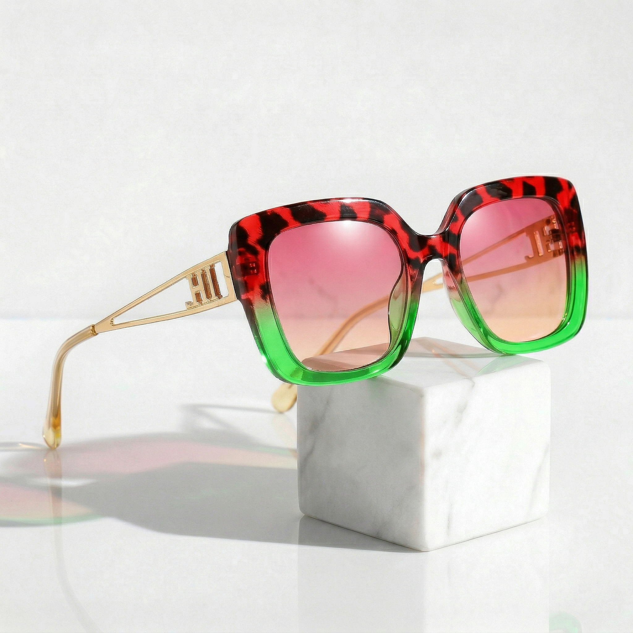 Severine Retro Sunglasses