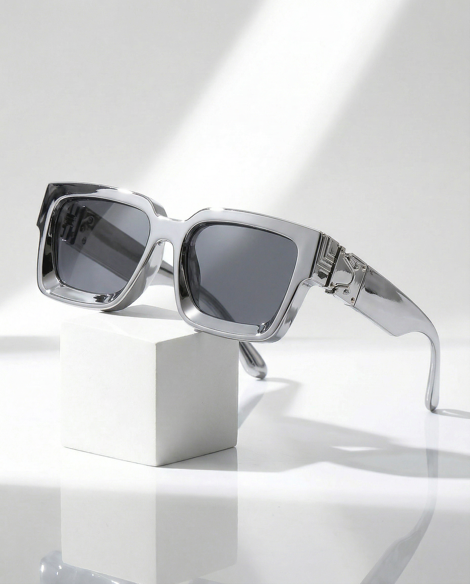 Vesper Square Sunglasses