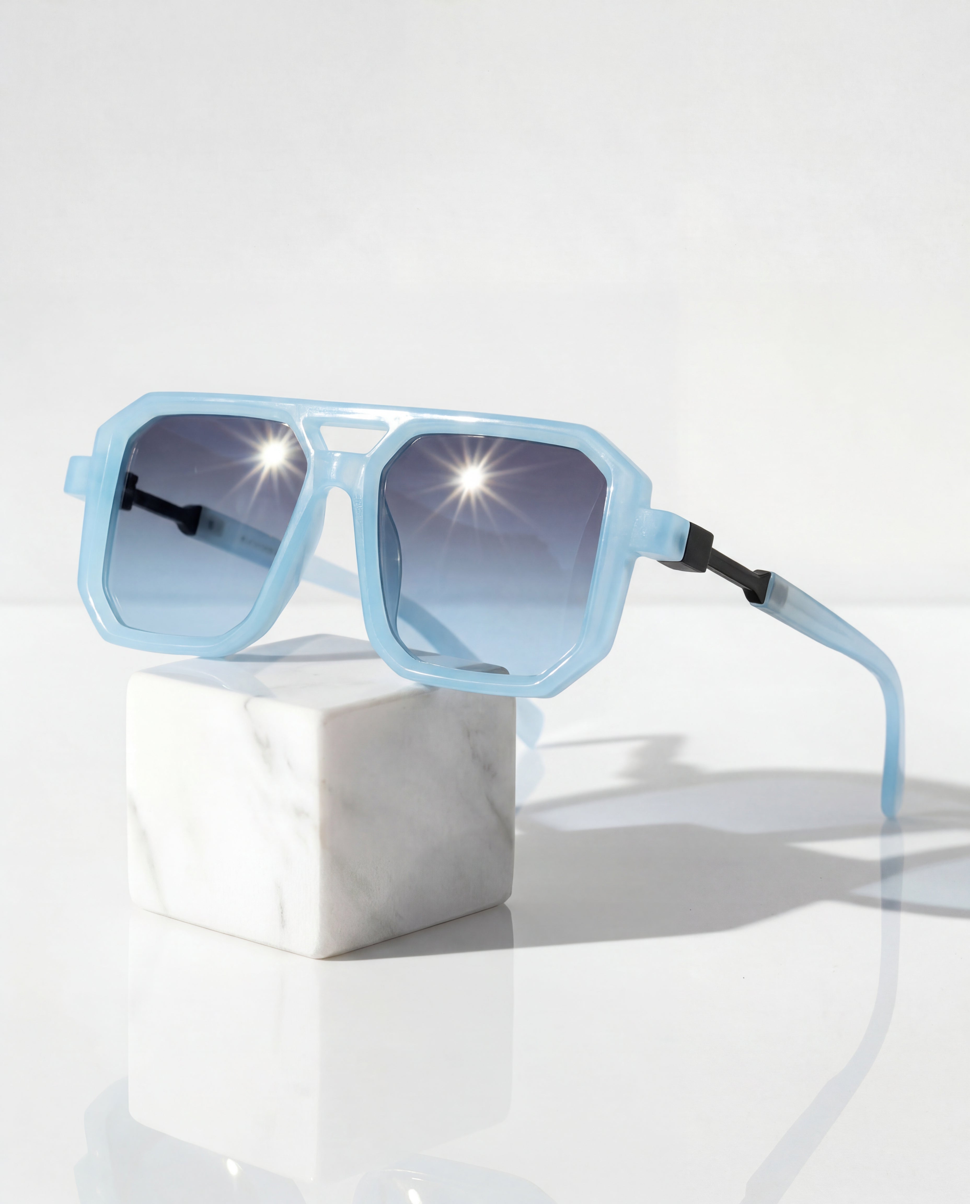 Pantera Retro Boxy Sunglasses