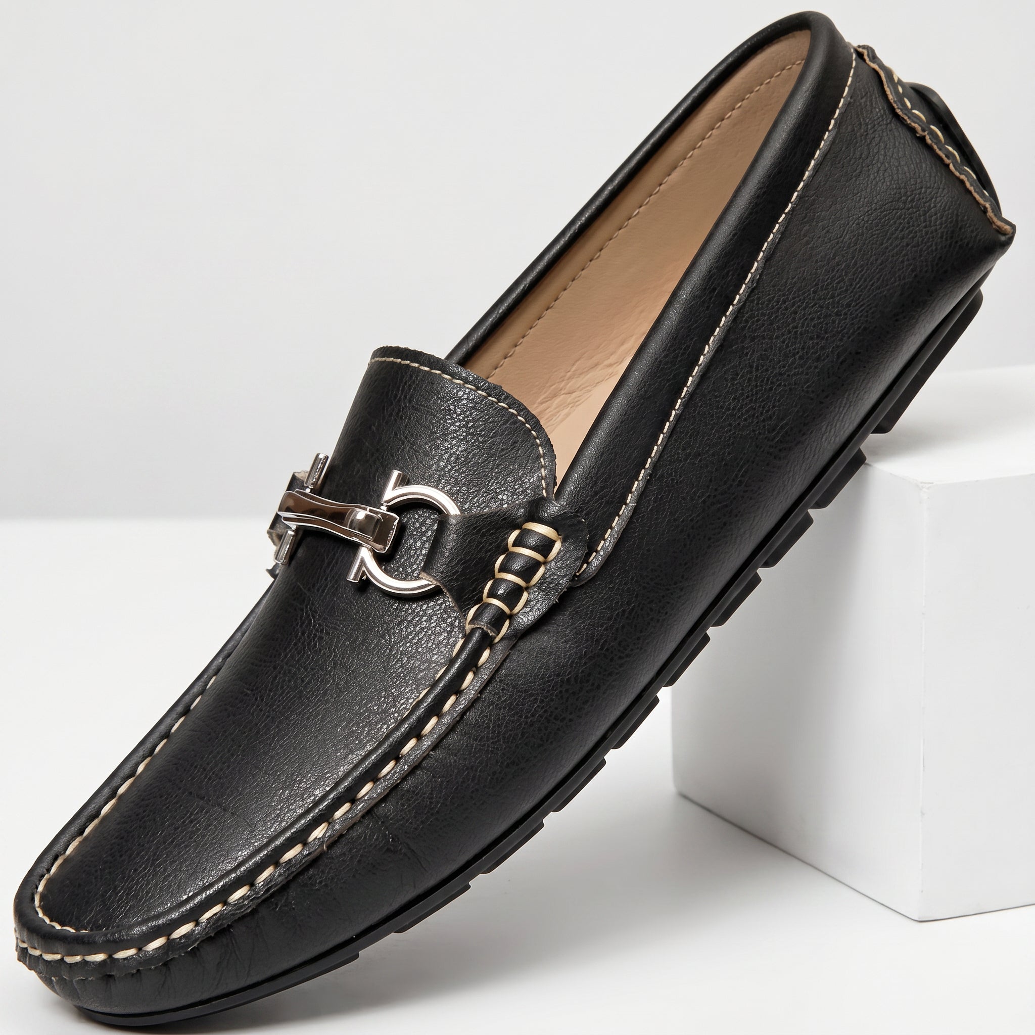 Ventino Leather Loafer