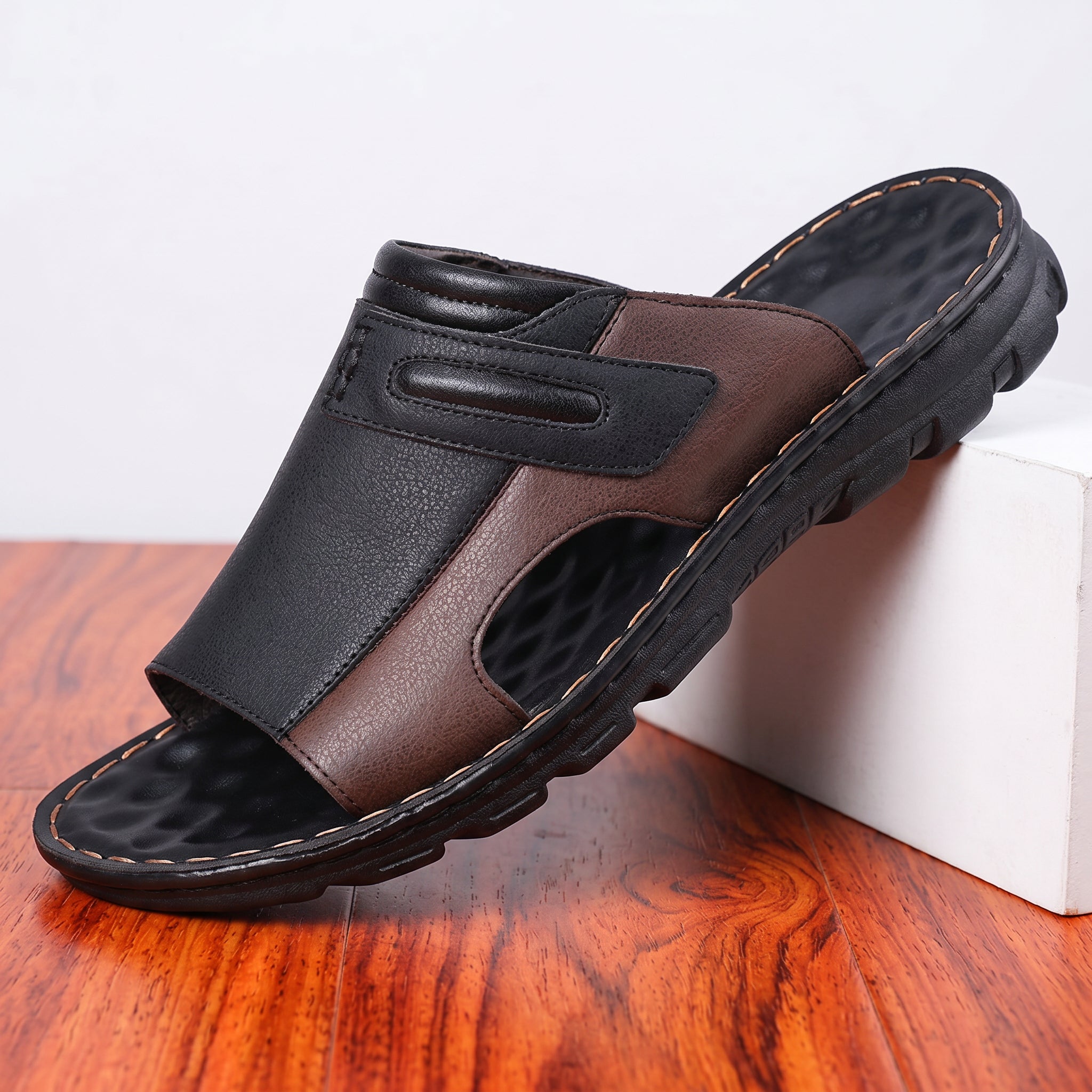 Paulo Leather Slide Sandal