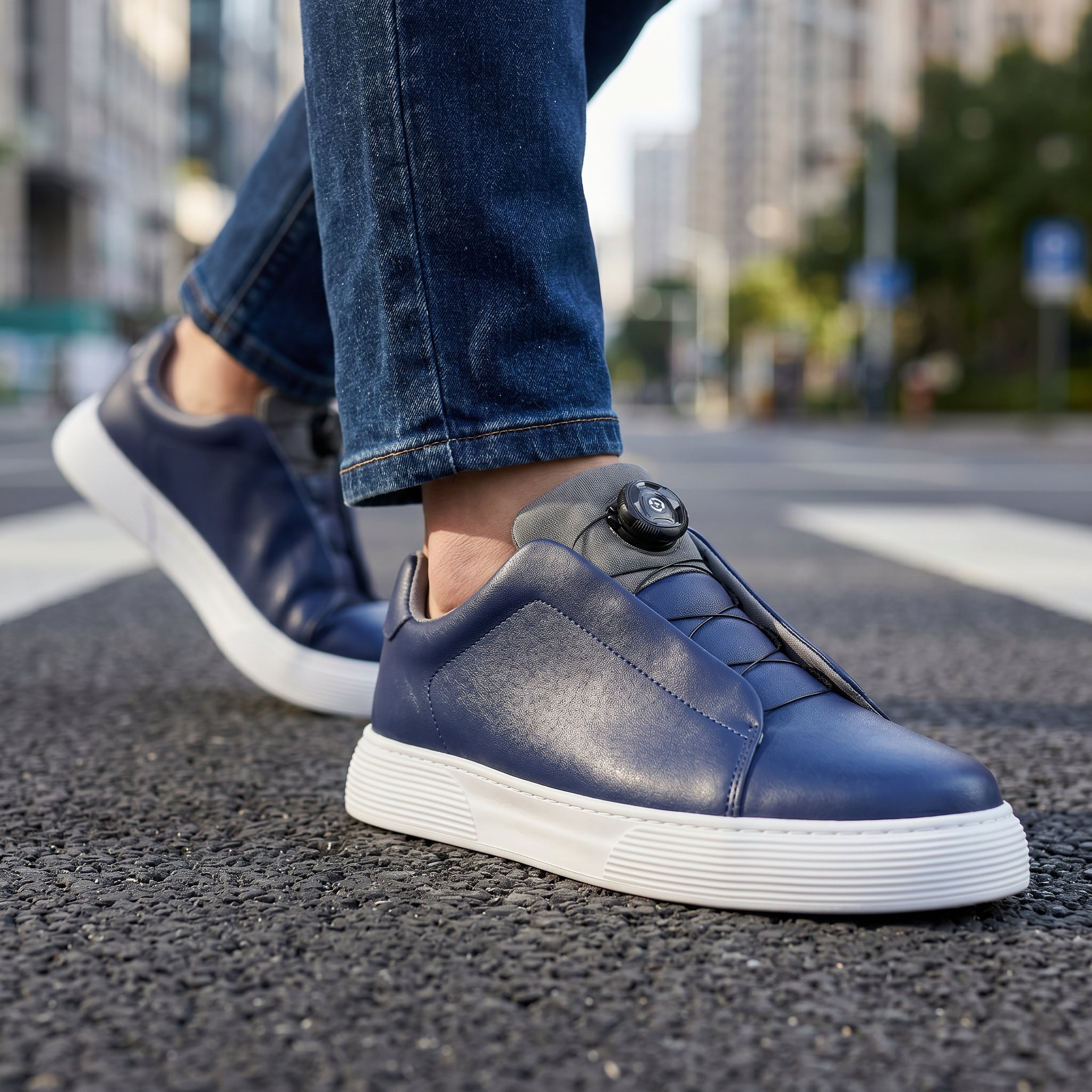Santorio Leather Sneaker