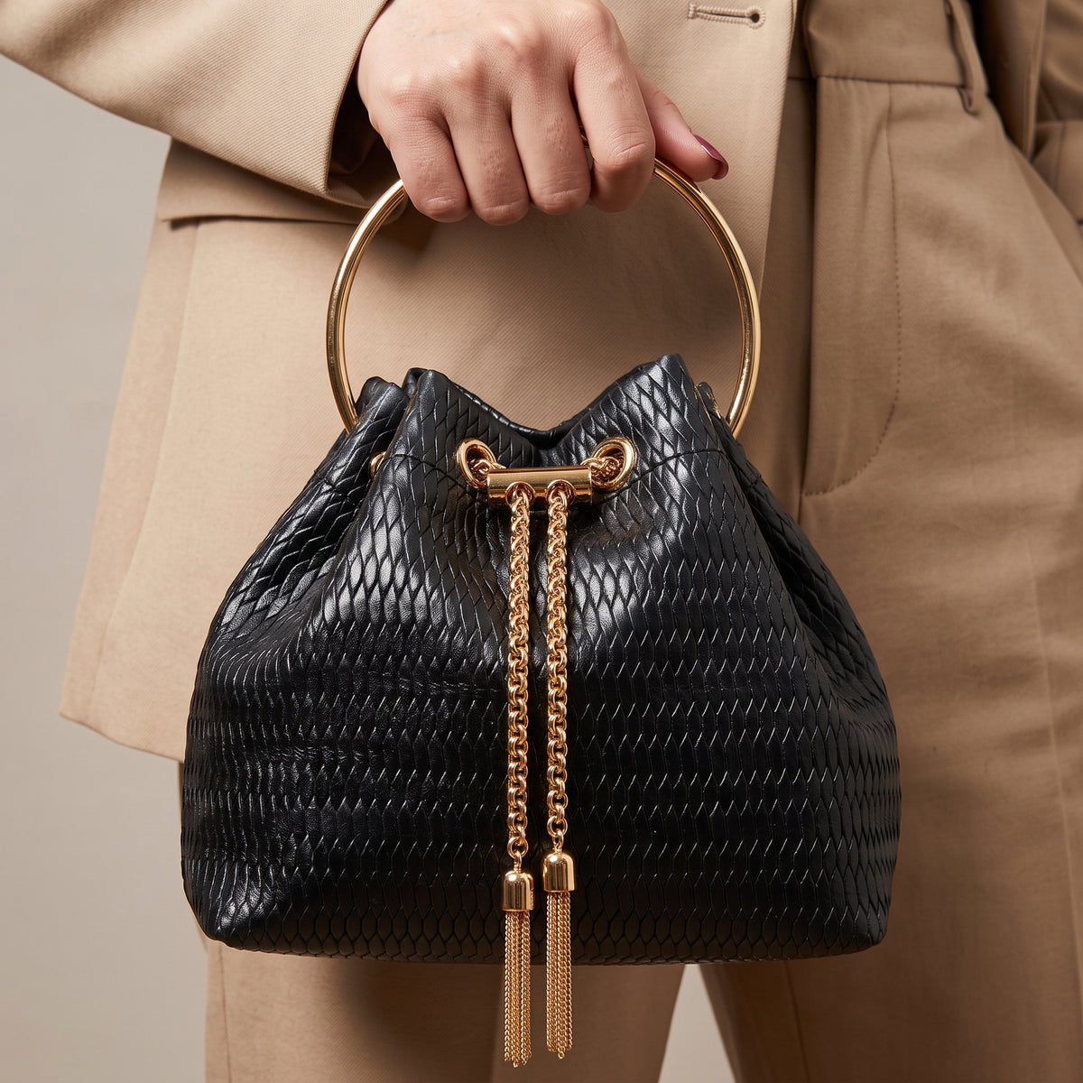 Geneva Bucket Bag