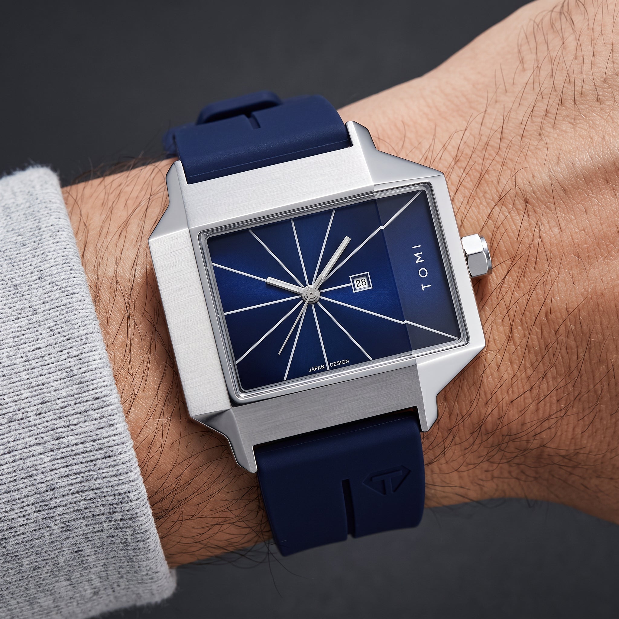 Triton Quartz Watch