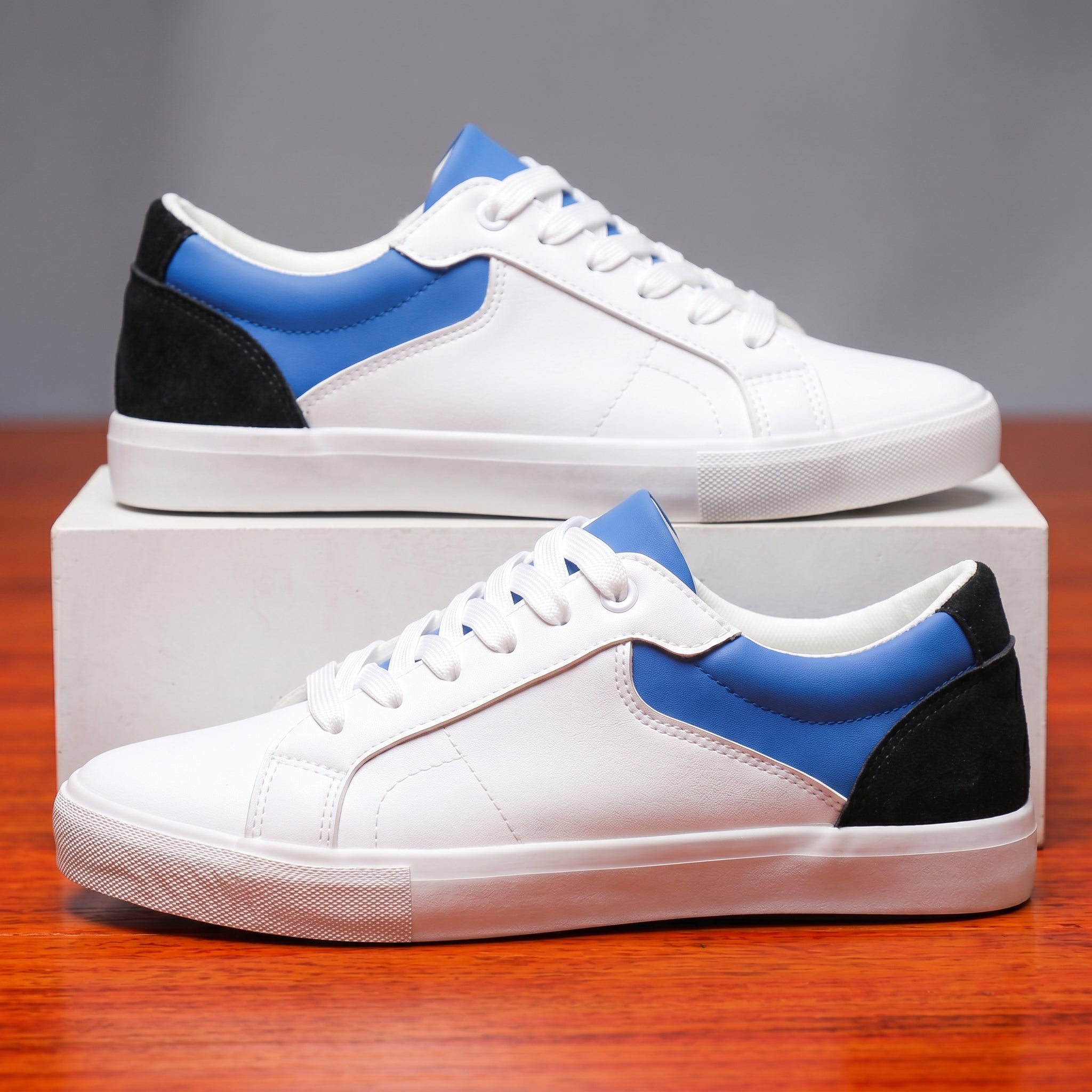 Nelson Leather Sneaker