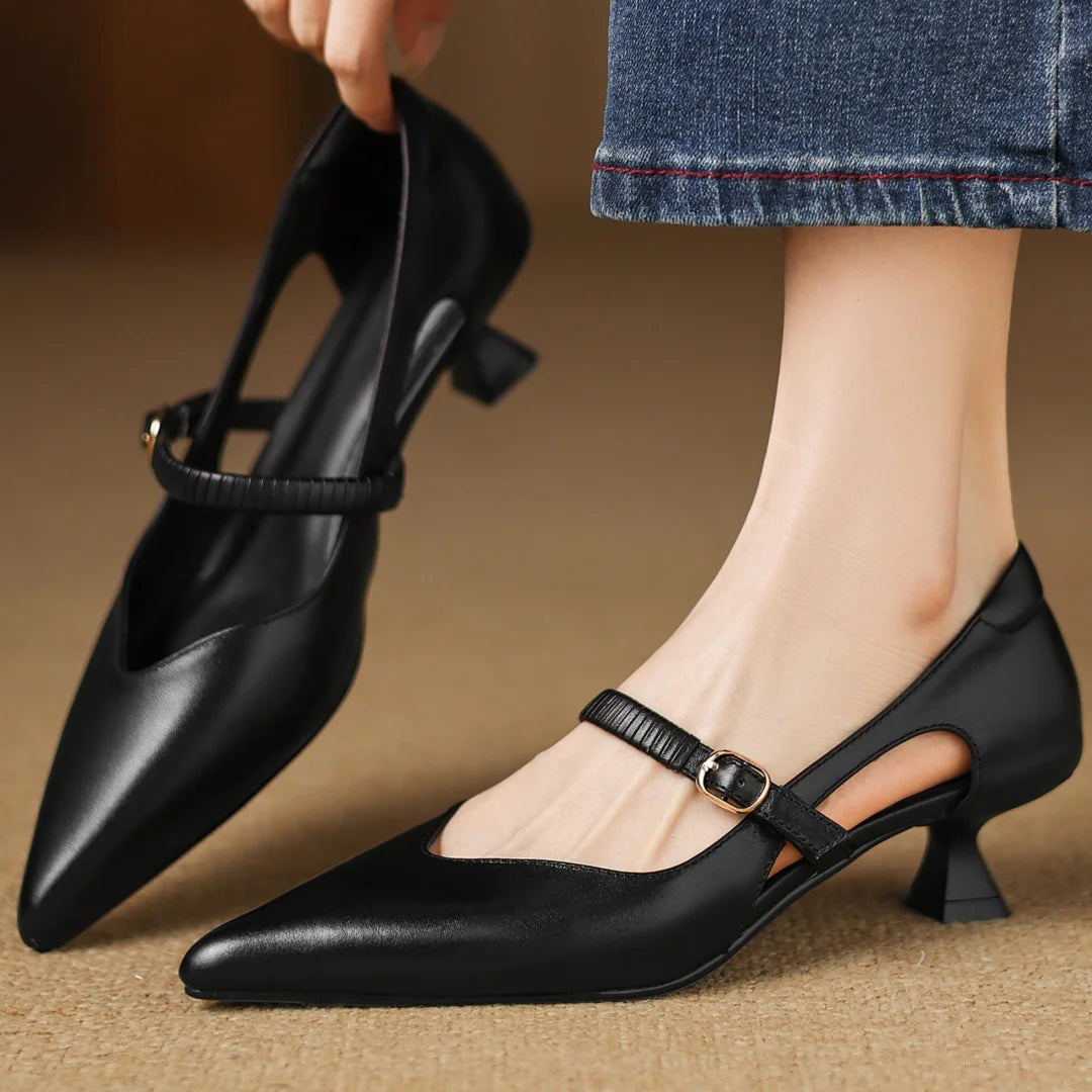 Vivienne Leather Mary Jane Pump