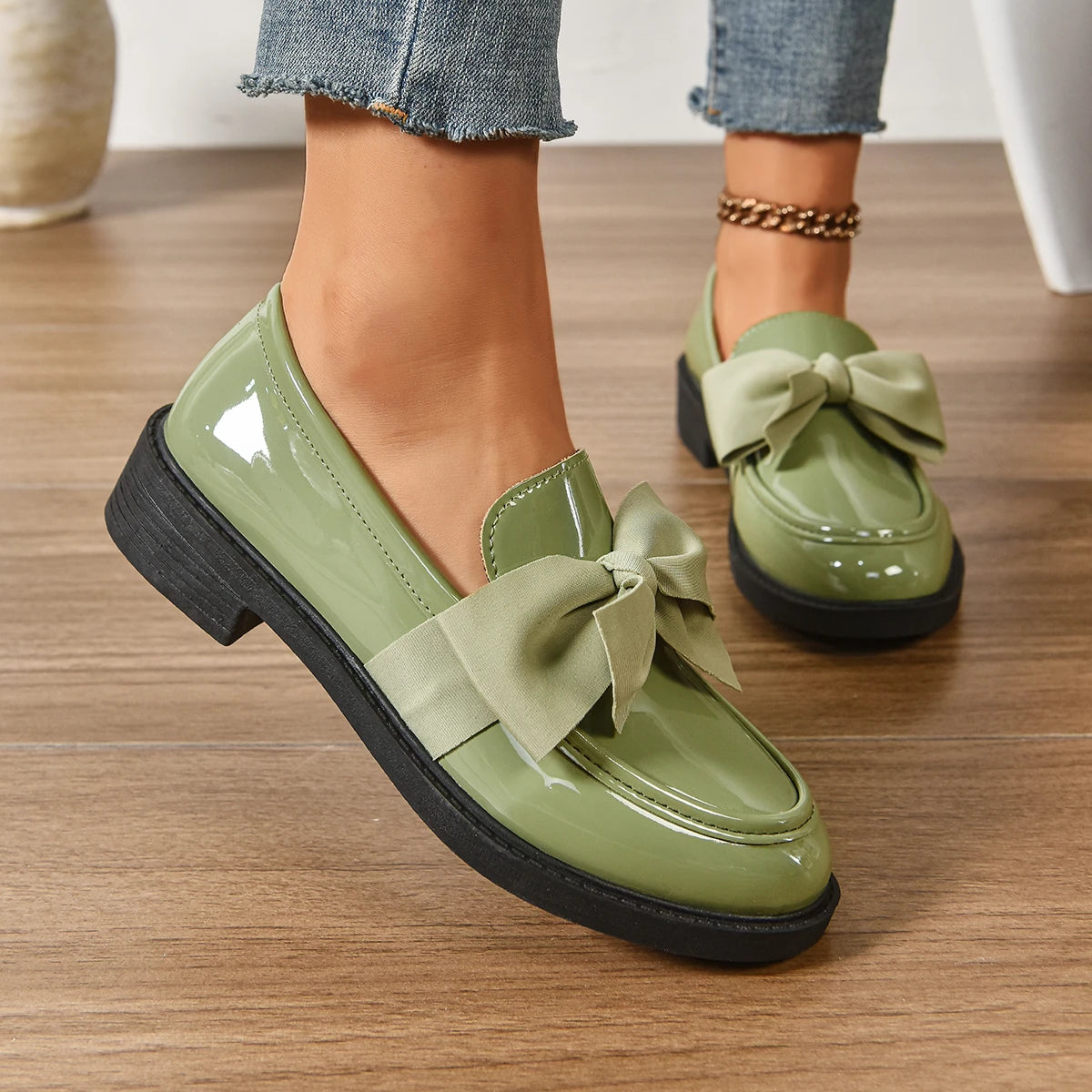 Evelyn Leather Bow Loafer