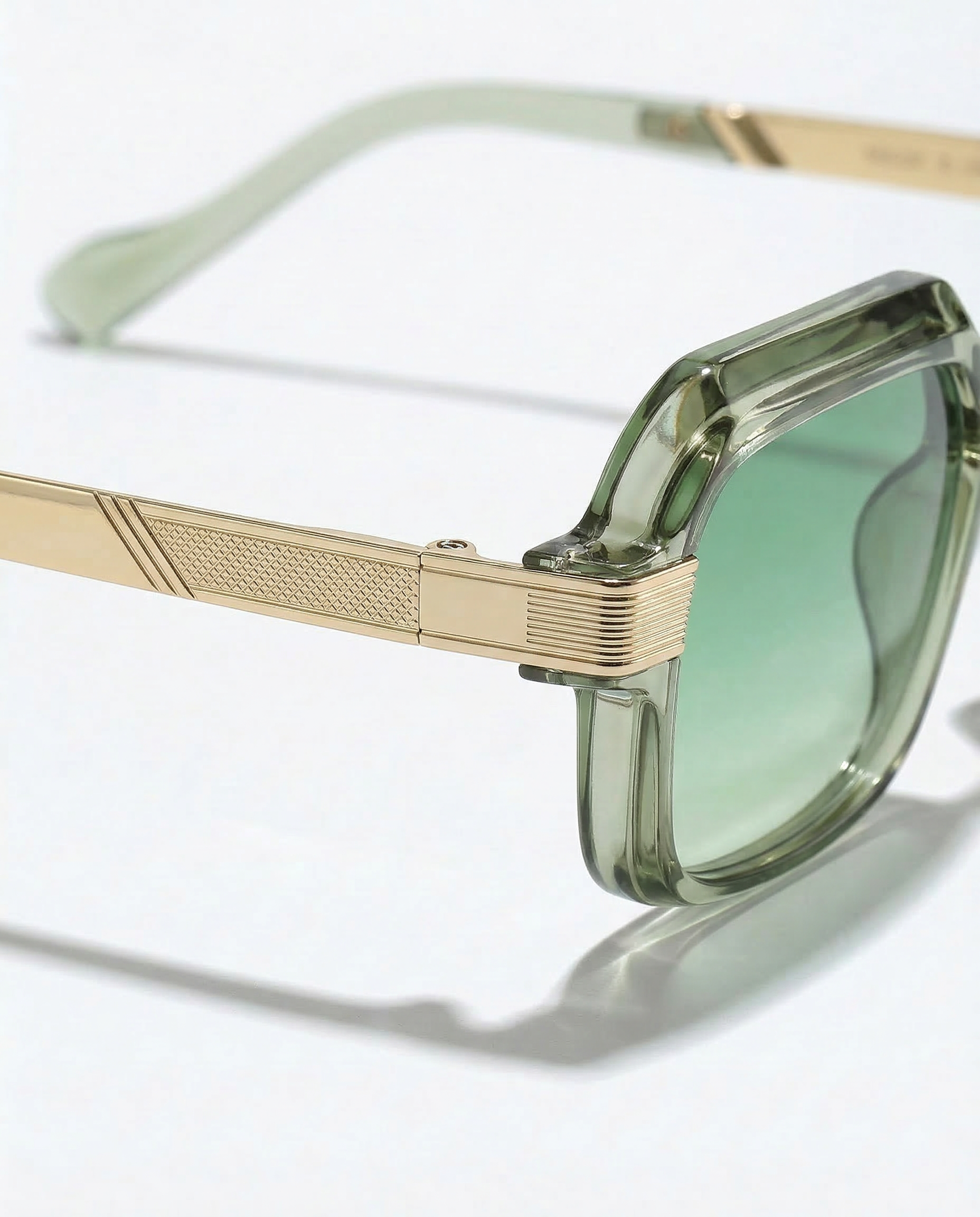Pantera Retro Sunglasses