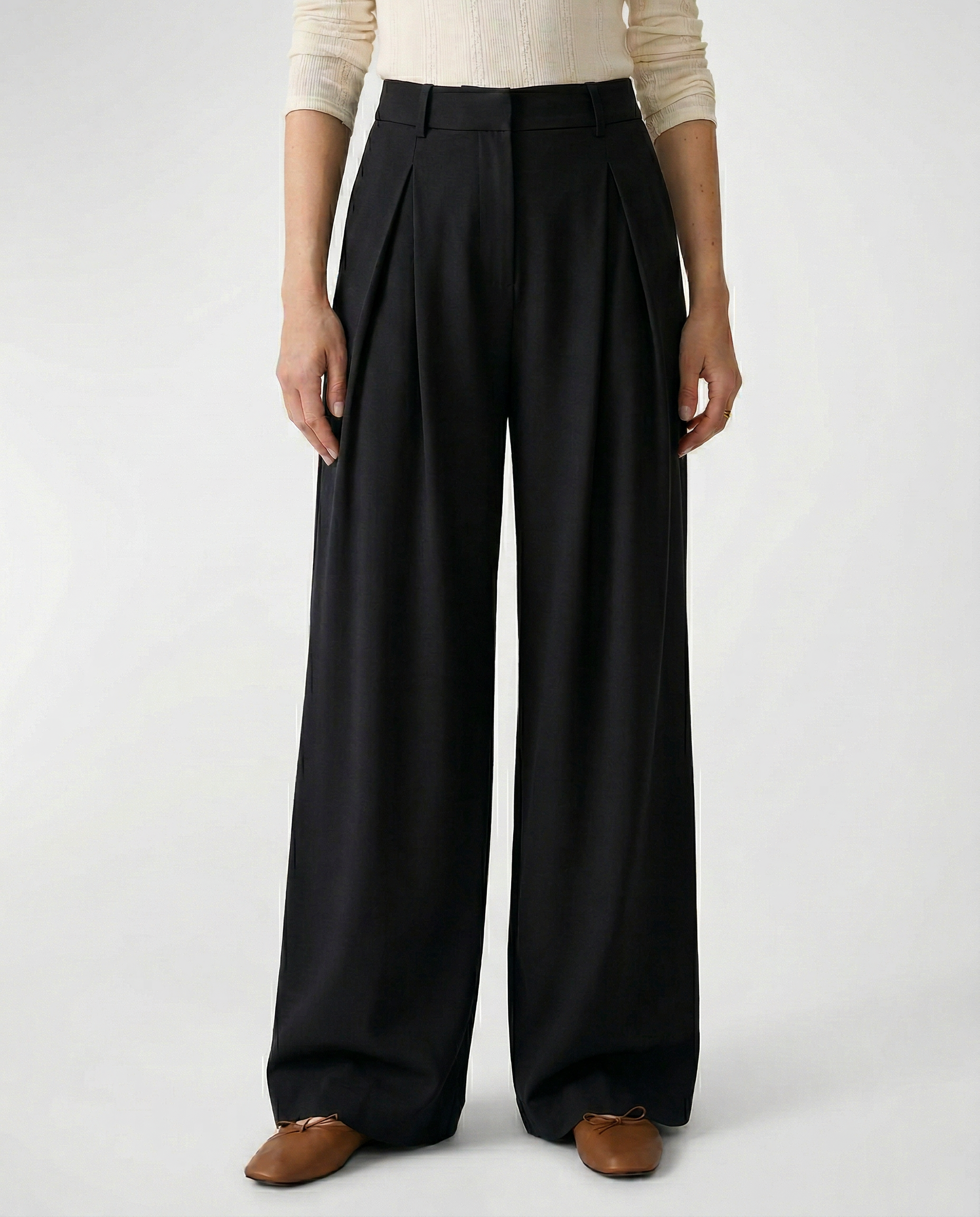 Angelina Pleated Pant