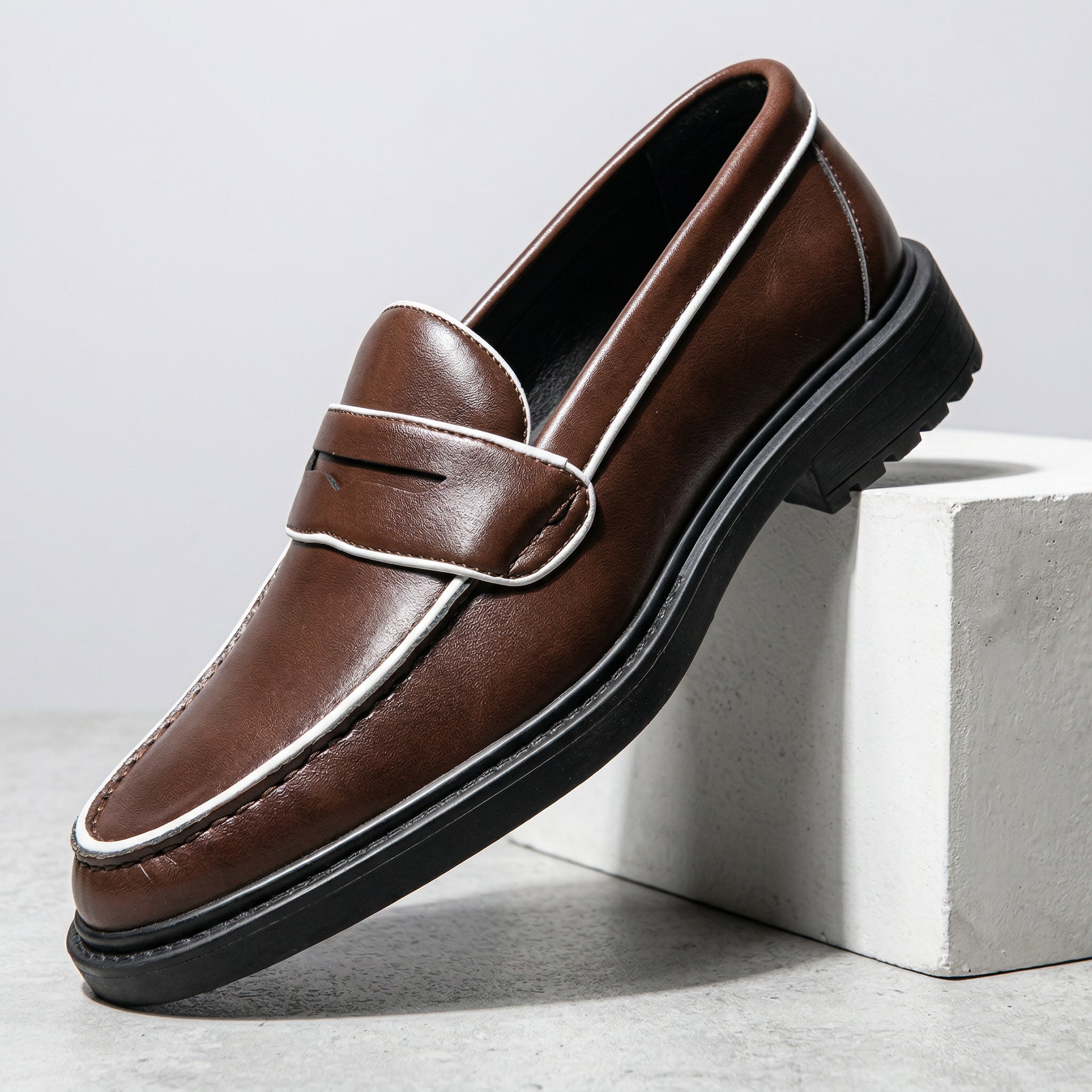 Botticelli Leather Penny Loafer