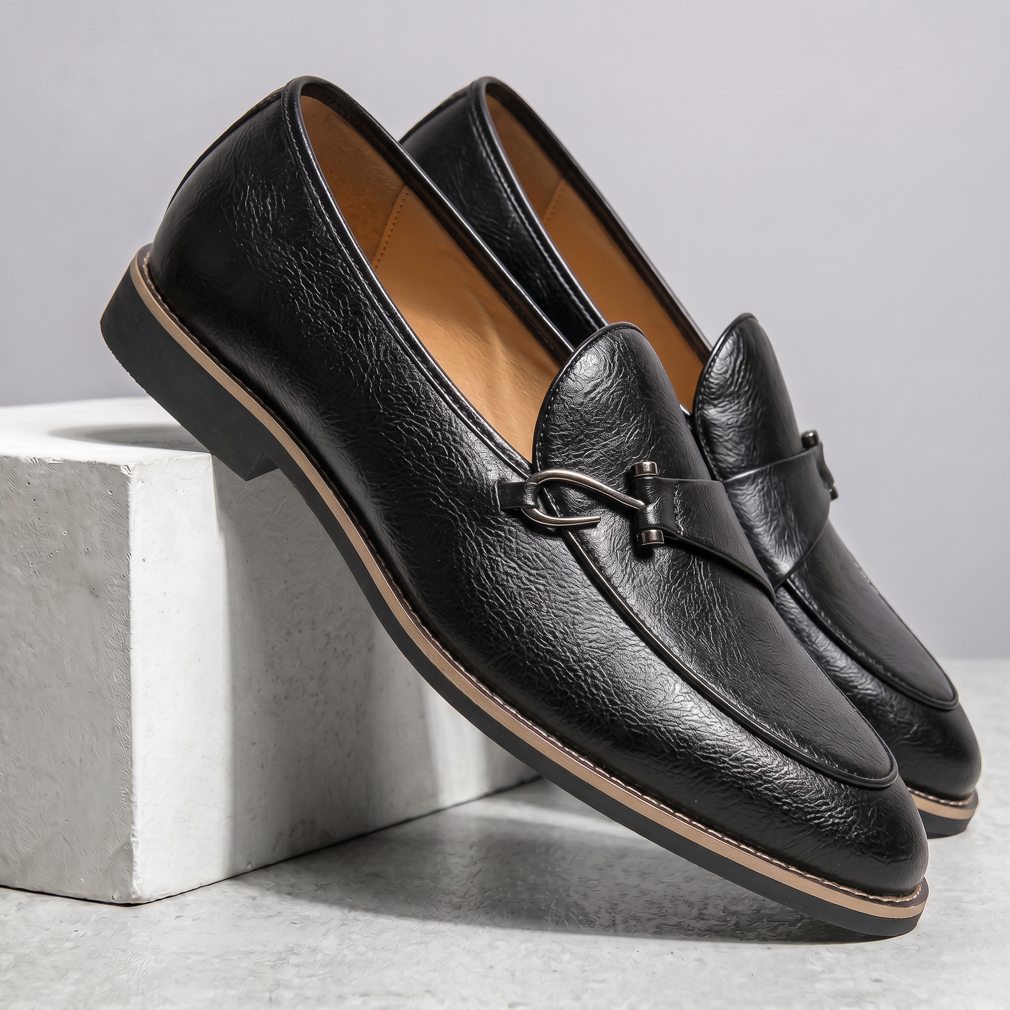 Santiago Leather Loafer