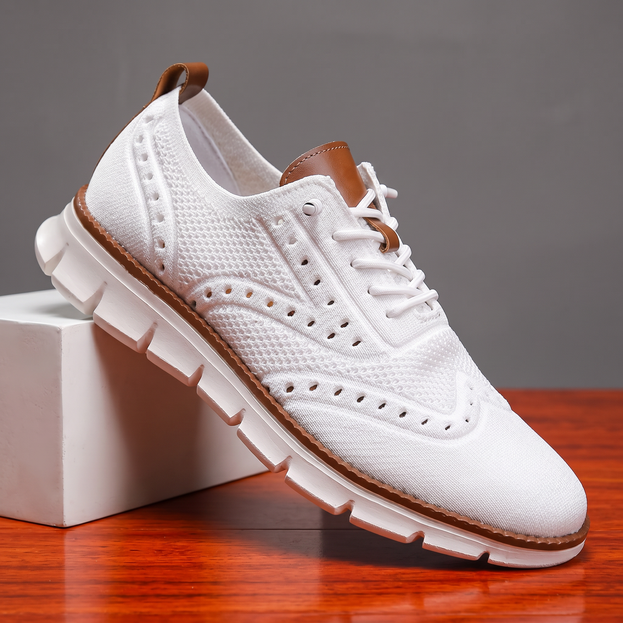 Tavara Orthopedic Mesh Sneaker