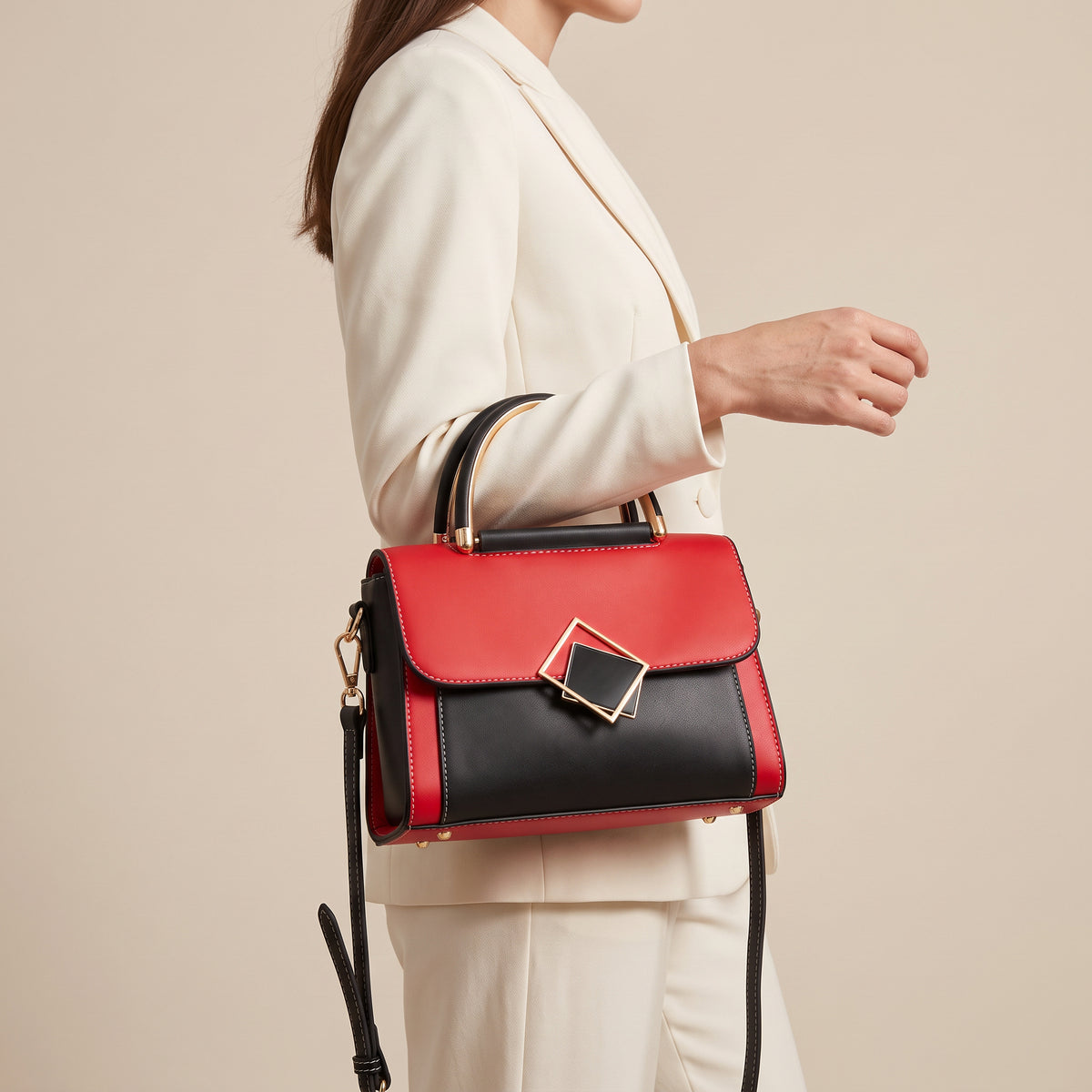 Yelena Leather Bag